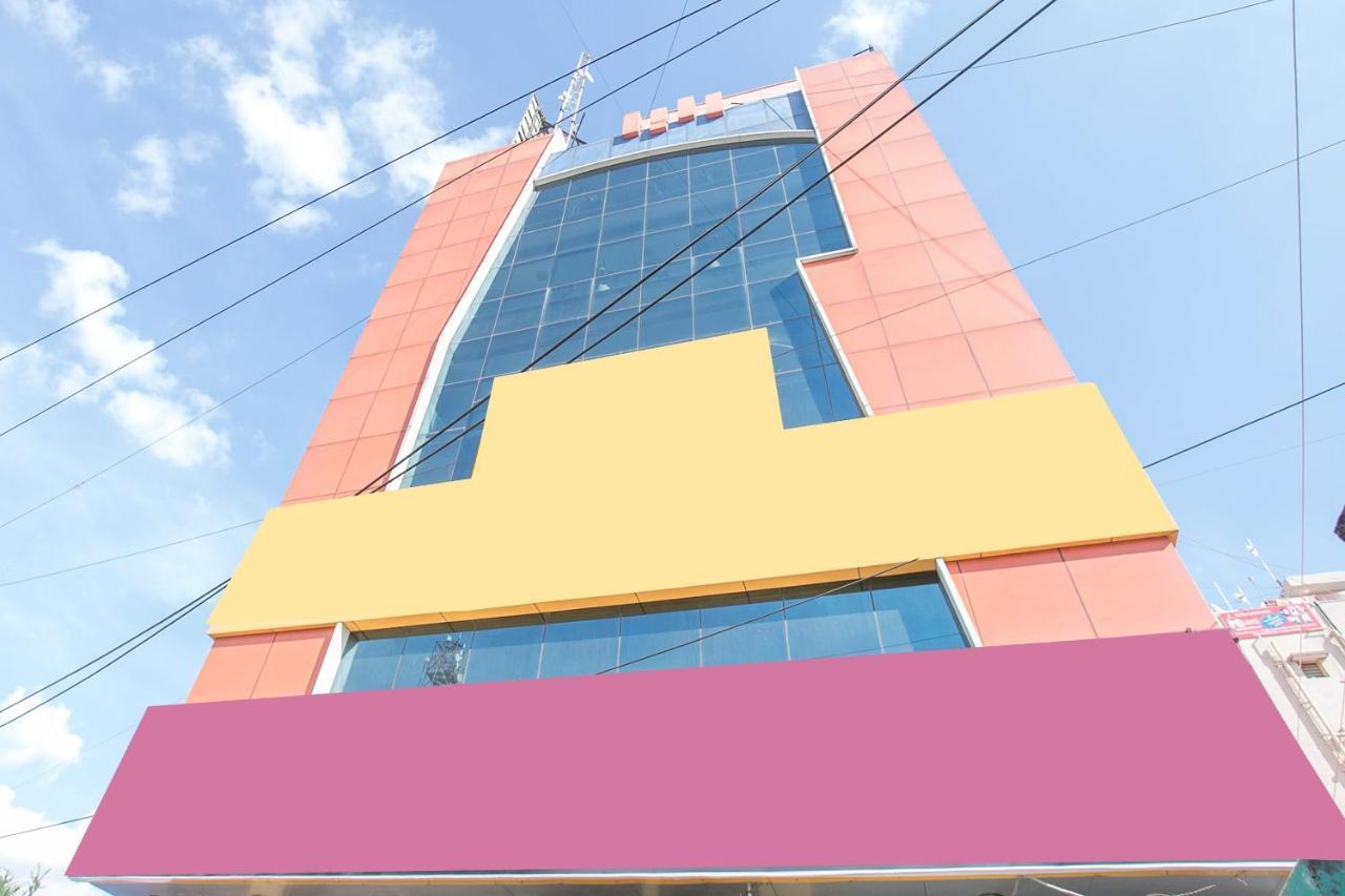 העיר בנגלור Oyo 579 Hotel Aab מראה חיצוני תמונה