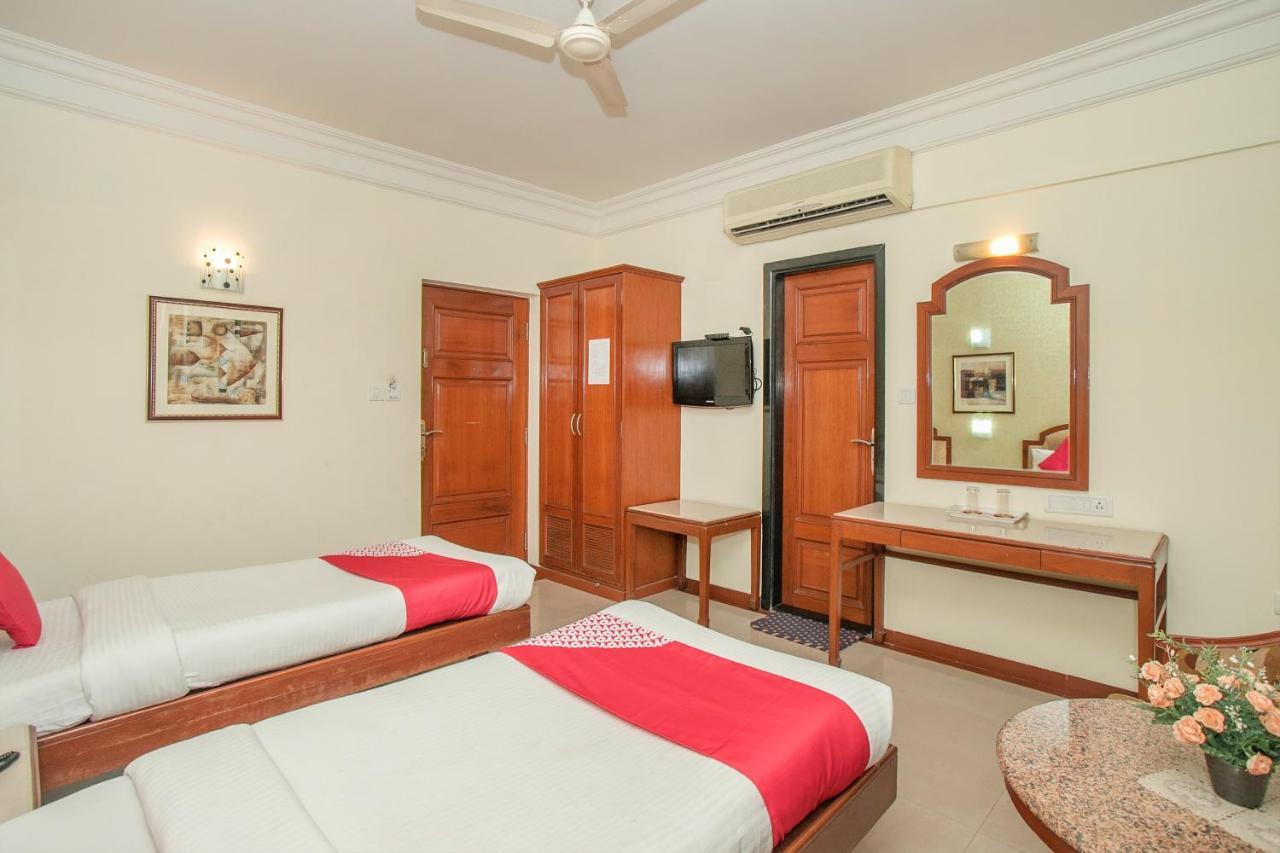 העיר בנגלור Oyo 579 Hotel Aab מראה חיצוני תמונה