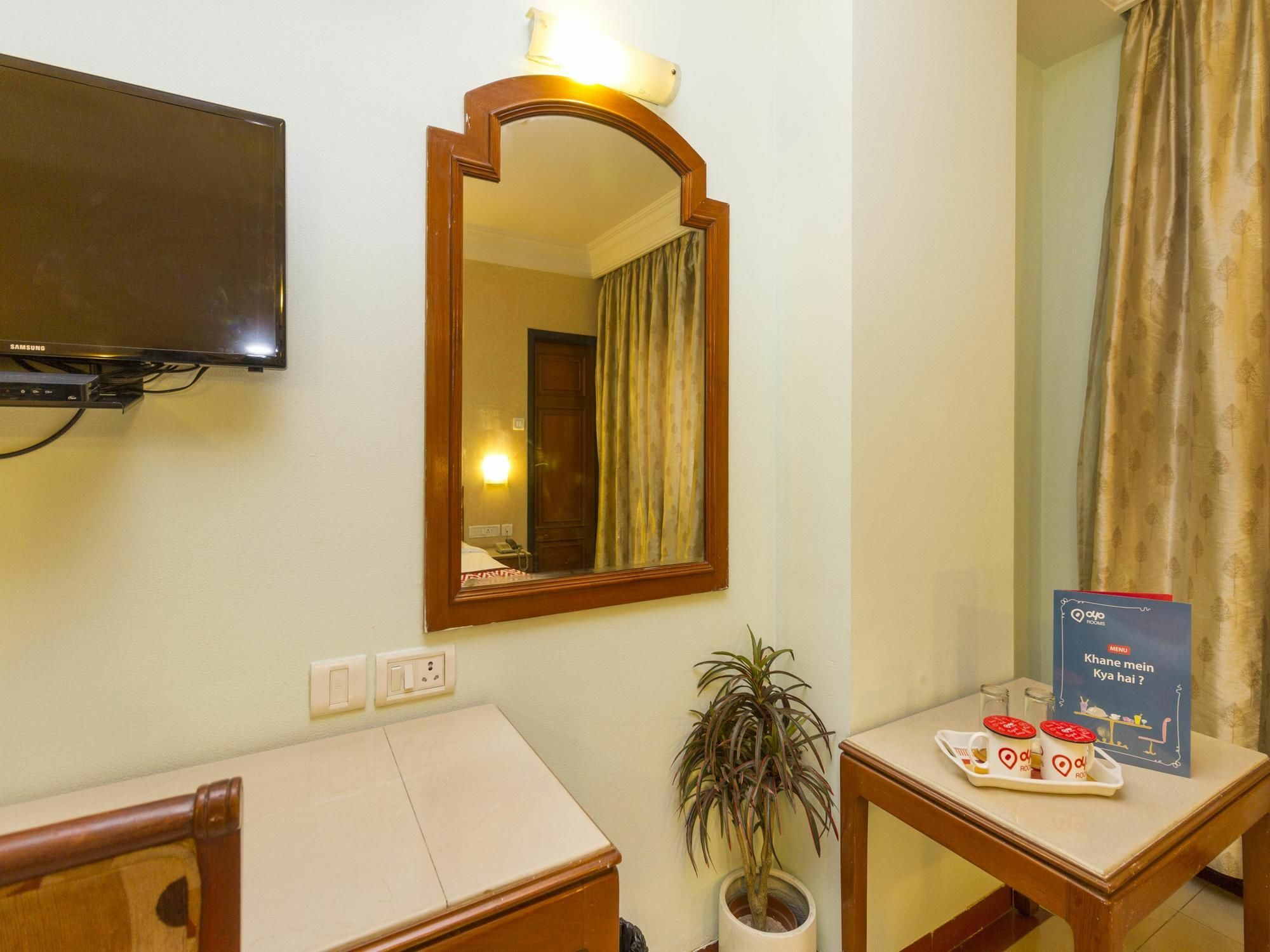 העיר בנגלור Oyo 579 Hotel Aab מראה חיצוני תמונה