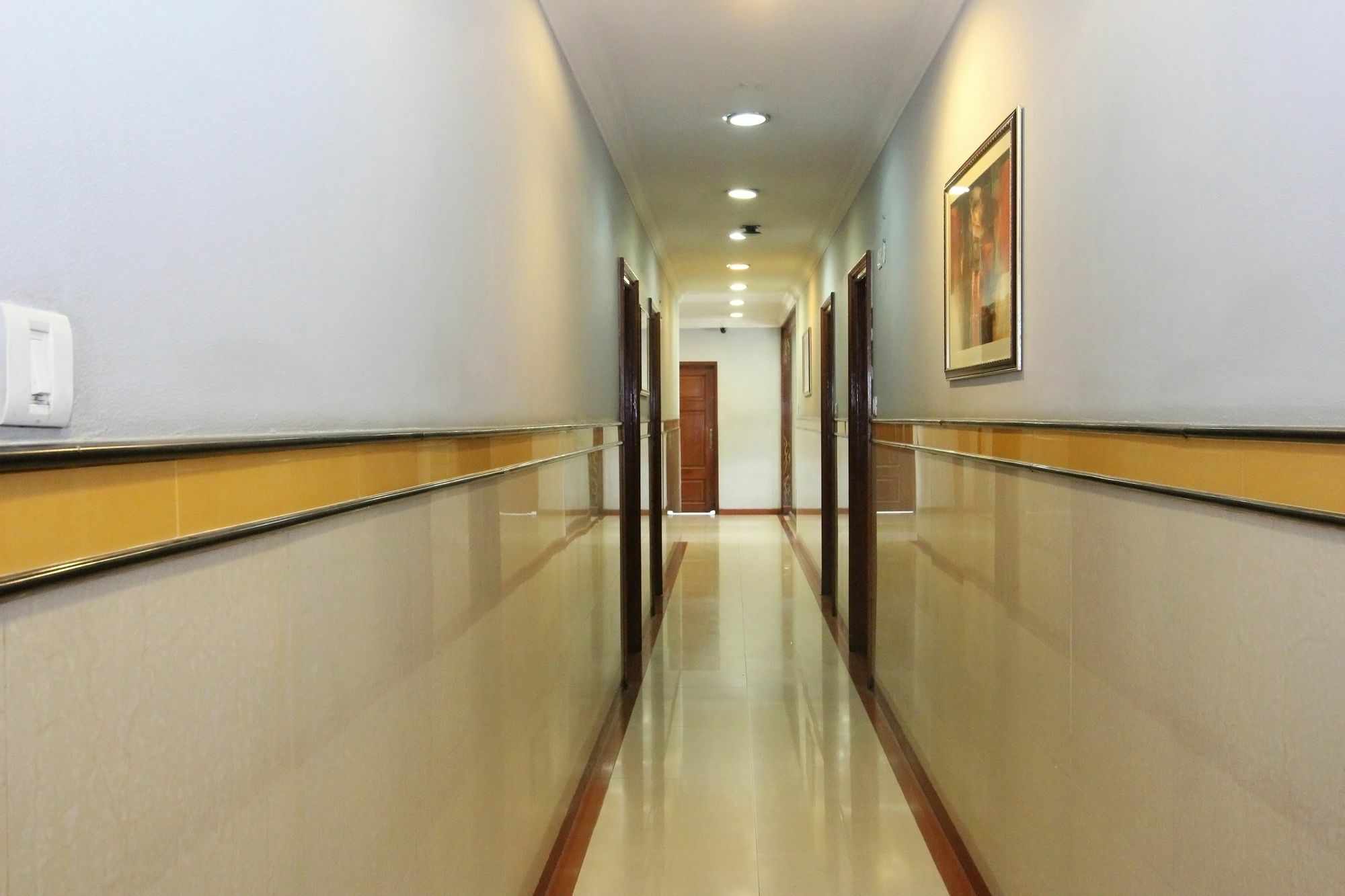 העיר בנגלור Oyo 579 Hotel Aab מראה חיצוני תמונה